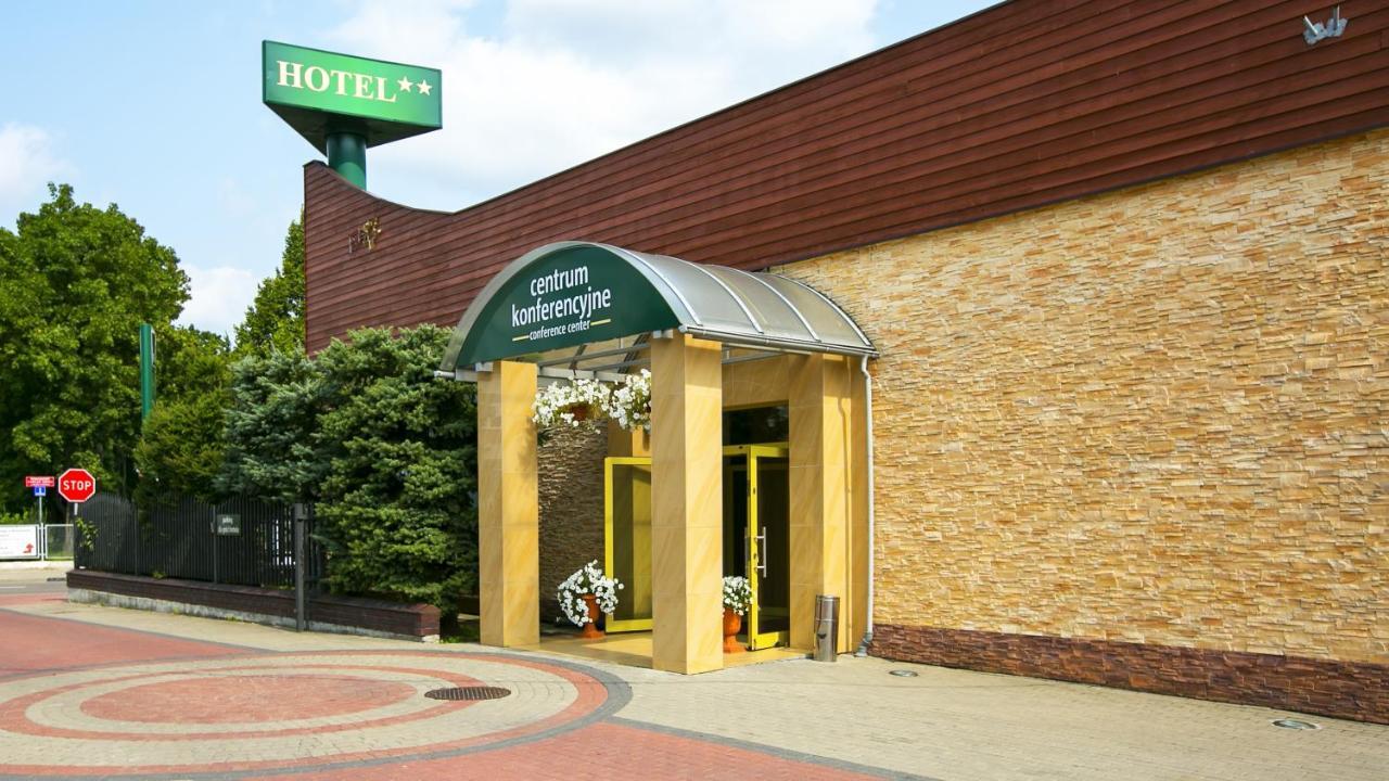 Hotel Unibus Bielsk Podlaski Exteriér fotografie